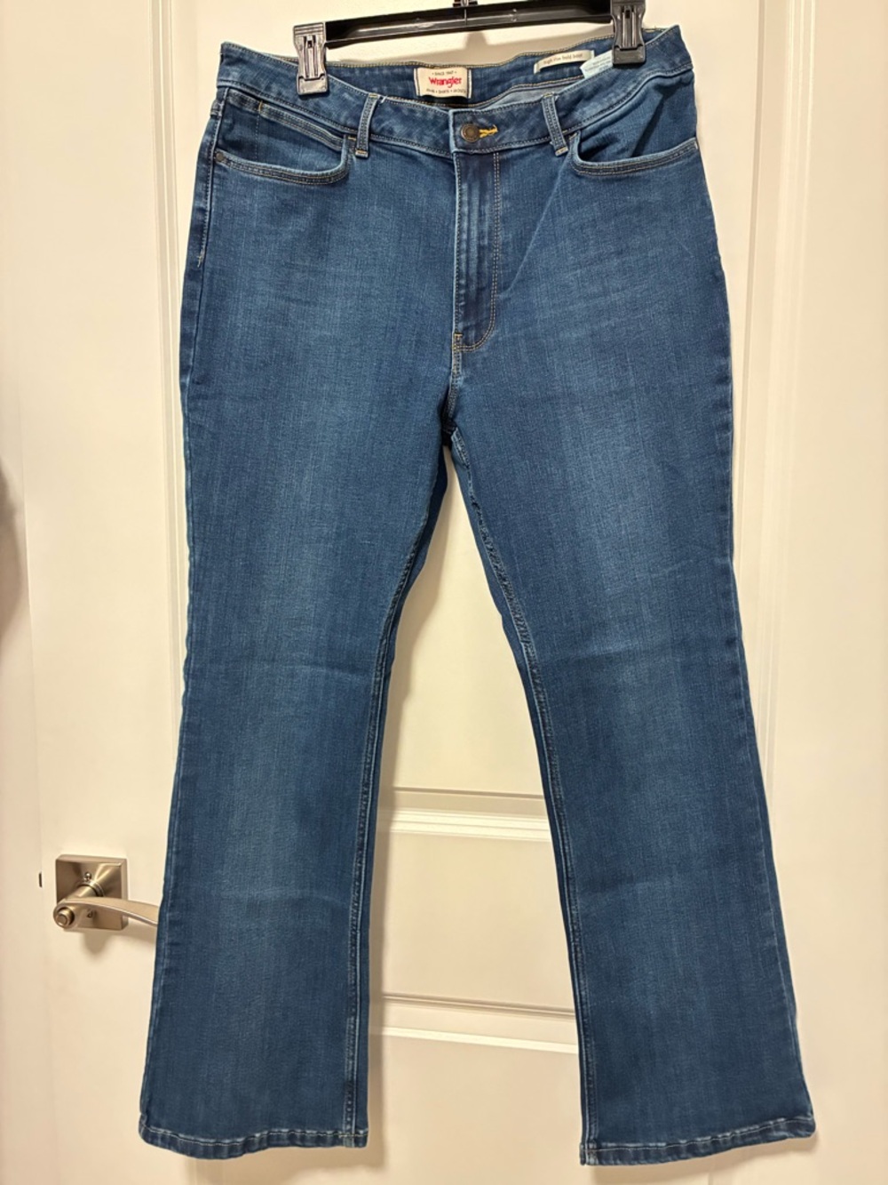 Wrangler Women's High Rise Boot cut Jeans